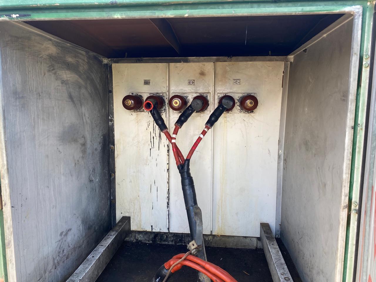 Direct MV Cable Termination